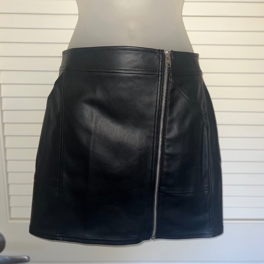 Express Leather Black Skirt | Size: 00